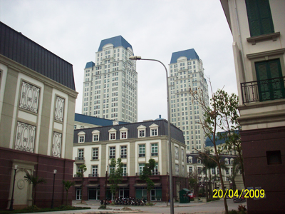 Construction of The Manor Tower